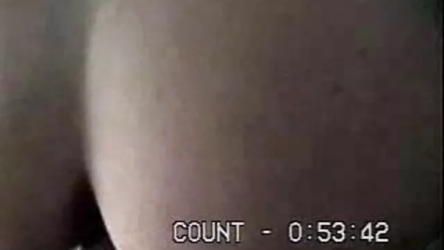 Az ázsiai csaj Eva Yi őrült szexet szórakozik egy legjobb sex oldalak fekete fickóval