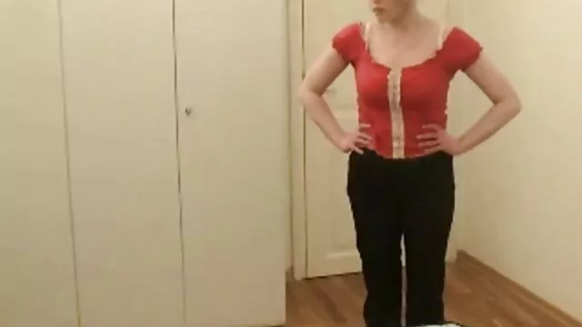 A lédús legjob porno oldalak japán csaj Nozomi Hazuki játszadozik a szőrös puncijával