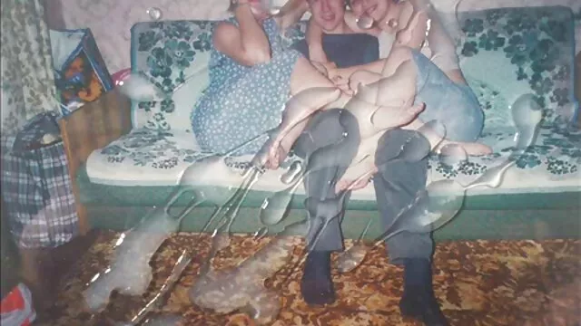 Játékos copfos tini csaj szeksz porno megeszik és kutyus stílusban szar