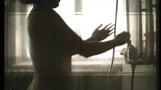 Csodálatos tini lányok buli porno piszkos leszbikus akcióban, nagy szexjáték segítségével