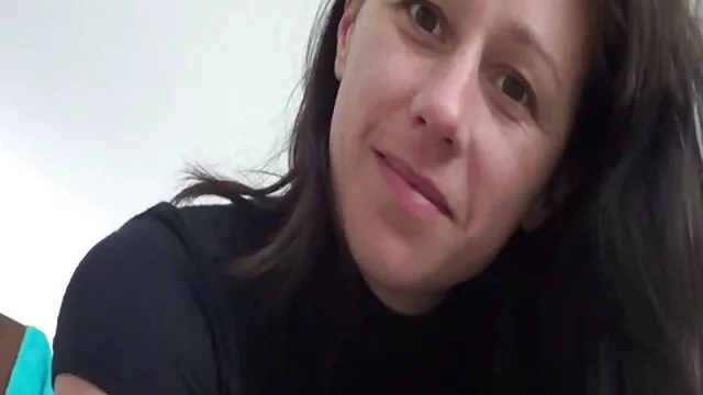 Aranyos barna Loni Evans szekx videó szar kakast a sötétben