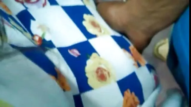 A szigorú apa kibaszotta a szex és pornó filmek rosszul viselkedő mostohalányát, Sophia Leonét, és a szájába cuki