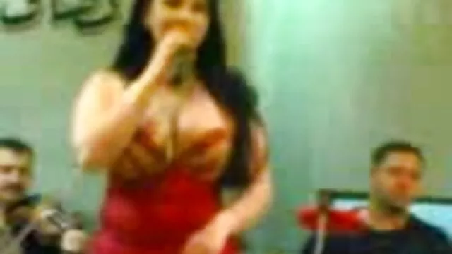 Két provokatív ingyen nezheto pornofilmek csaj megolajozza egymás melleit