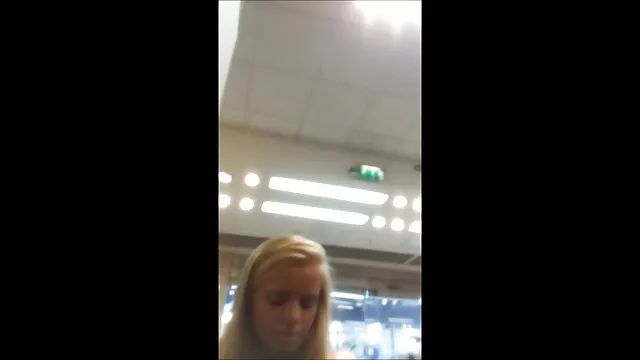 A lenyűgöző Cayenne szeksz filmek magyarul Klein szenvedélyesen szexel a tengerparton
