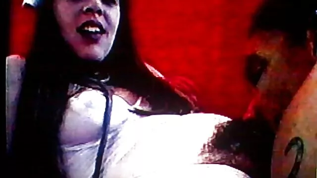 Kicsi barna Riley Reid punci felsőszoknyát mutat, pornó ingyen videó és keményen szar